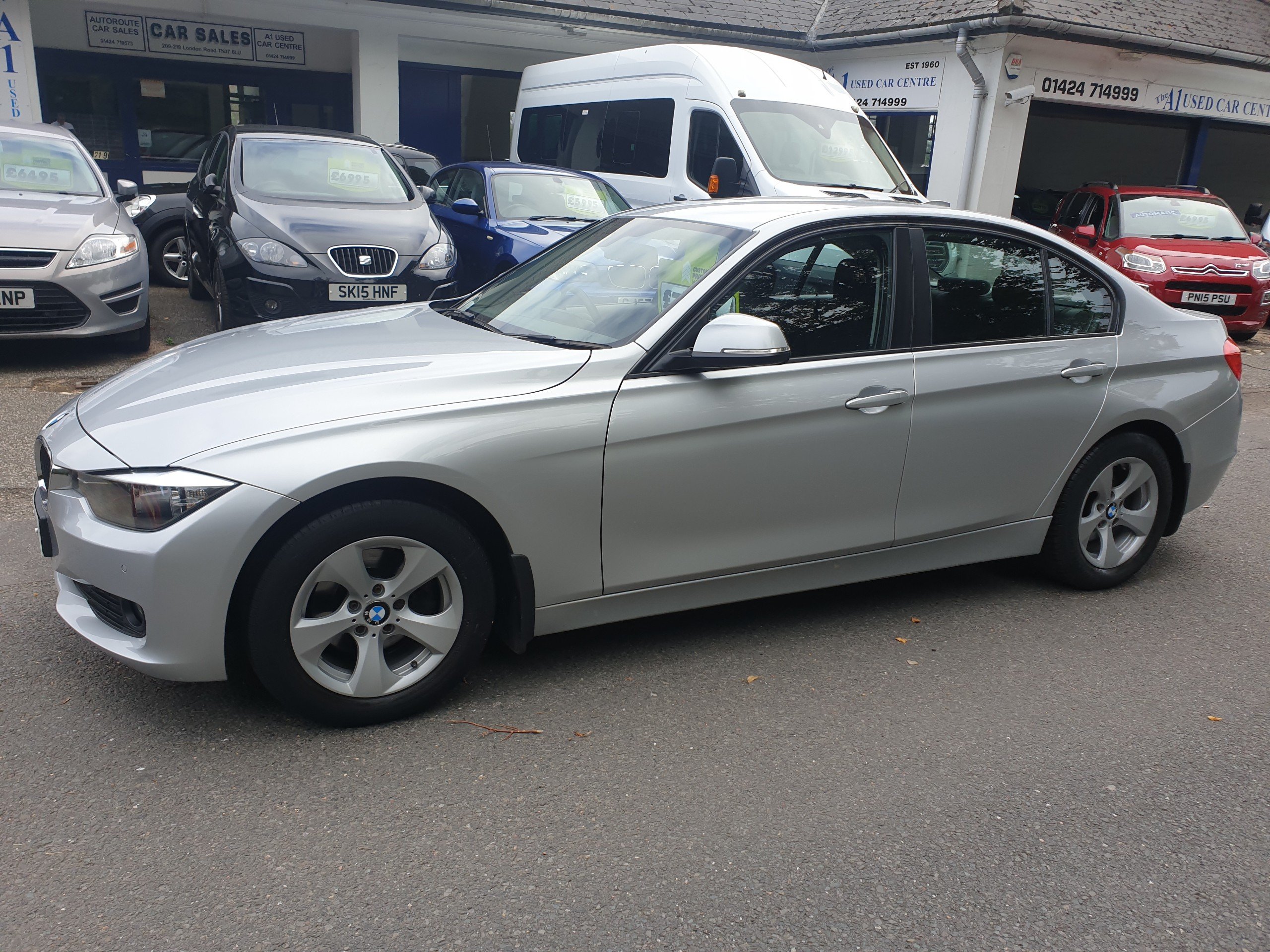 BMW 3 Series listing photo