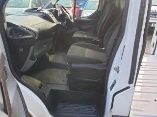 /photos/8216/4d05051d-2956-8c37-e33f-ba48b3df3401_i320x240.jpg