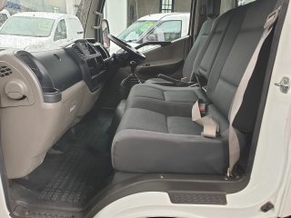 /photos/8216/6726f38c-985a-6ae0-7d53-c69d5ef09e3a_i320x240.jpg